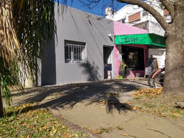 LOCALES COMERCIALES