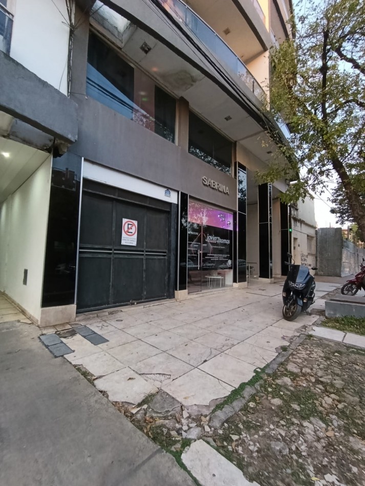 LOCAL COMERCIAL