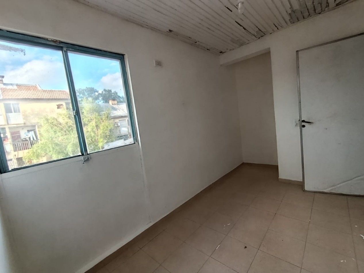 DUPLEX