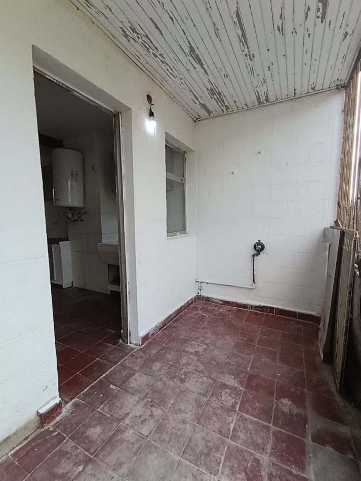 DUPLEX
