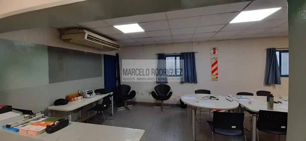 GALPON CON OFICINAS