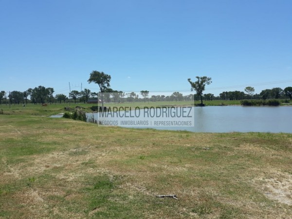 LOTES EN BARRIO CERRADO