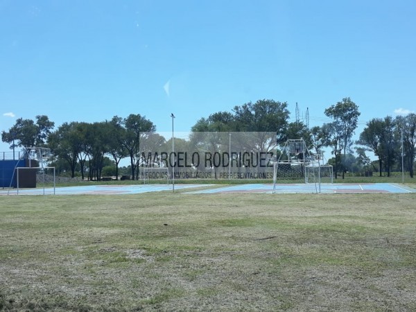 LOTES EN BARRIO CERRADO