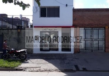 DEPARTAMENTOS CON LOCAL 